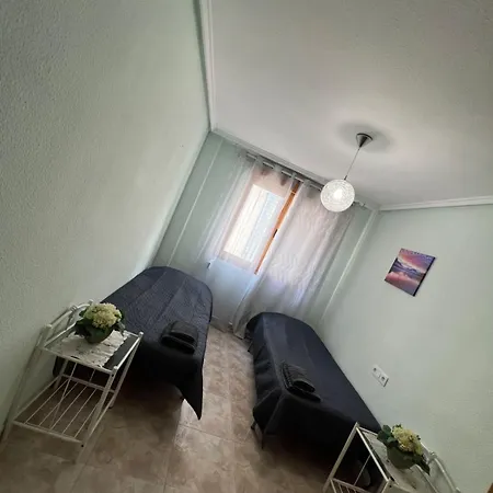 Apparemment Διαμέρισμα *